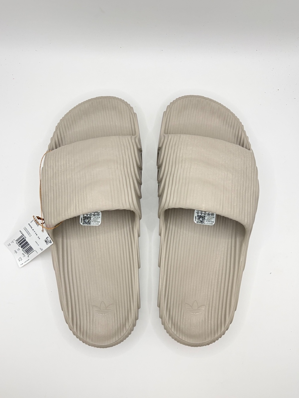 Adidas Adilette 22 Slides Sandals in Light Brown, Size 10